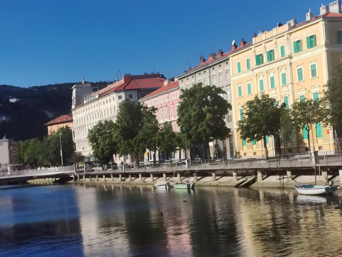 Market & Art Square Place Rijeka Exterior photo