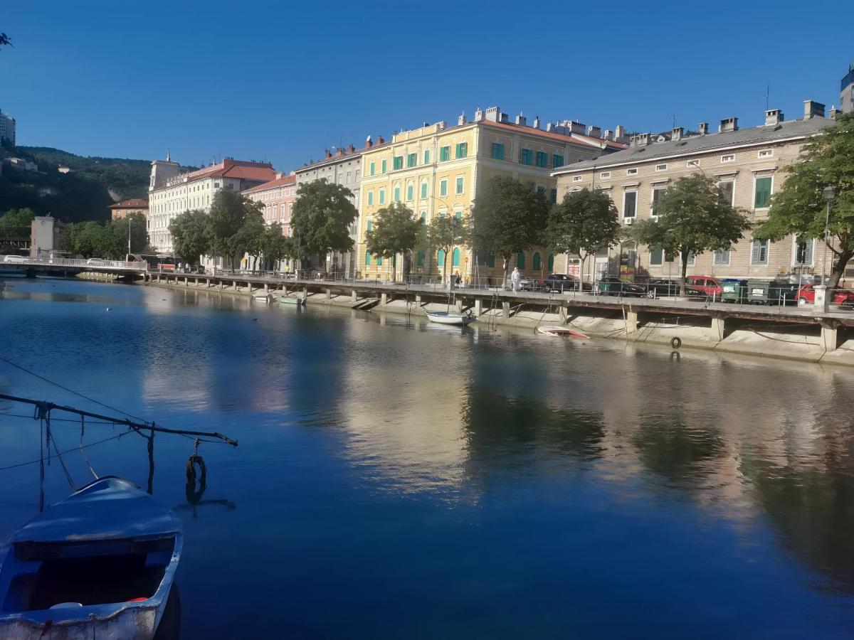 Market & Art Square Place Rijeka Exterior photo